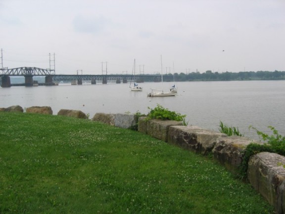 Boating on the Susquehanna by Rt 40 & RR Bridges